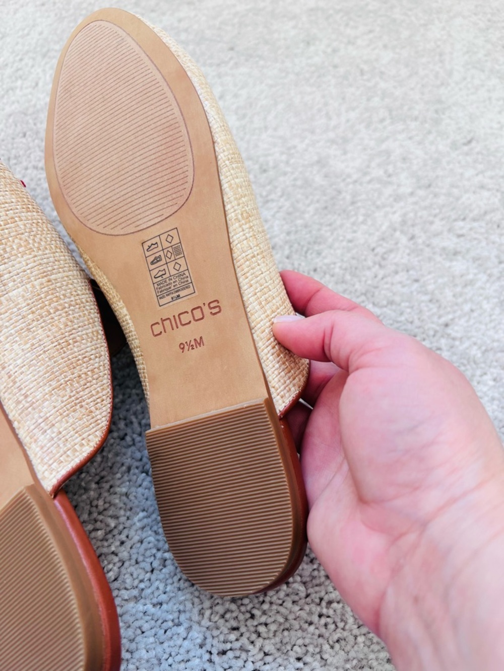 Chico’s Hazel  Raffia Slip-On Mules with Red Coral Embroidery 9.5 - Picture 4 of 4